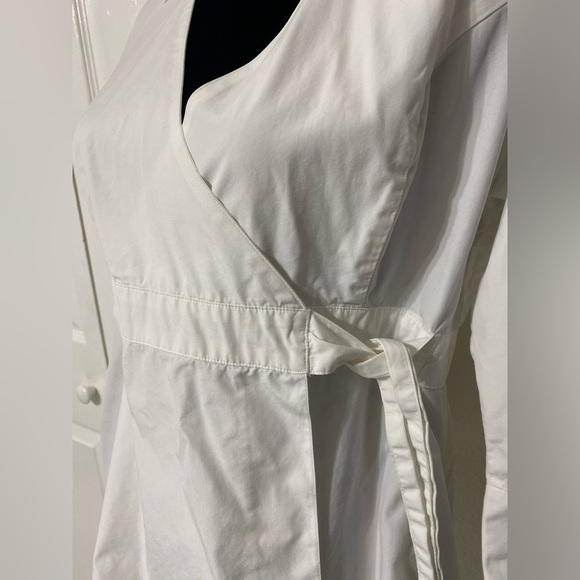 - Vintage Lilly Pulitzer white wrapped Blouse size 10 - Picture 3 of 9